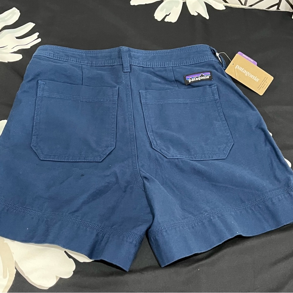 NWT Patagonia 100% Organic Cotton Slub Shorts, 5 inch in Stone Blue, Size 6 - Picture 8 of 13